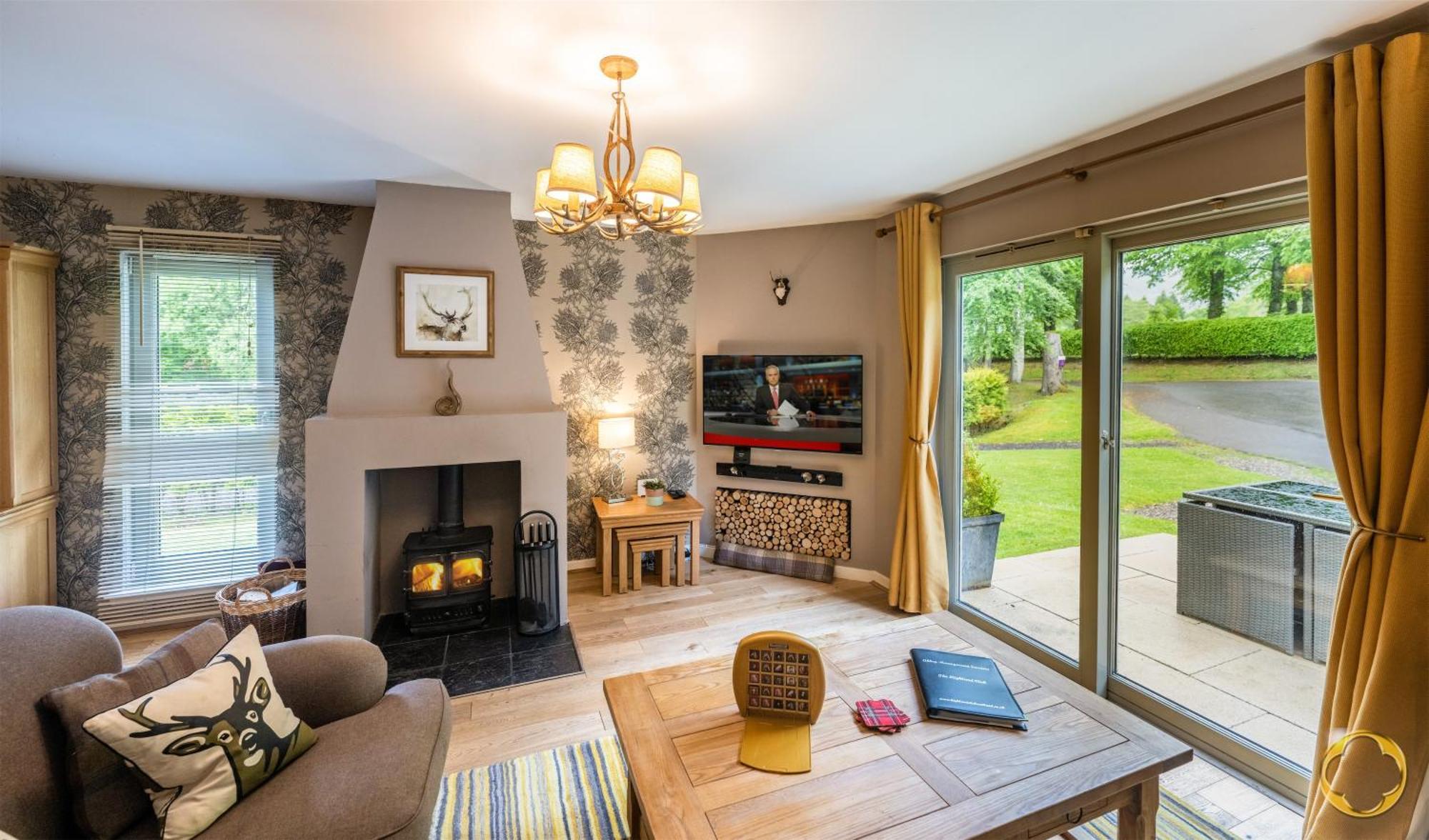 Highland Club Direct Apartment Fort Augustus Bagian luar foto
