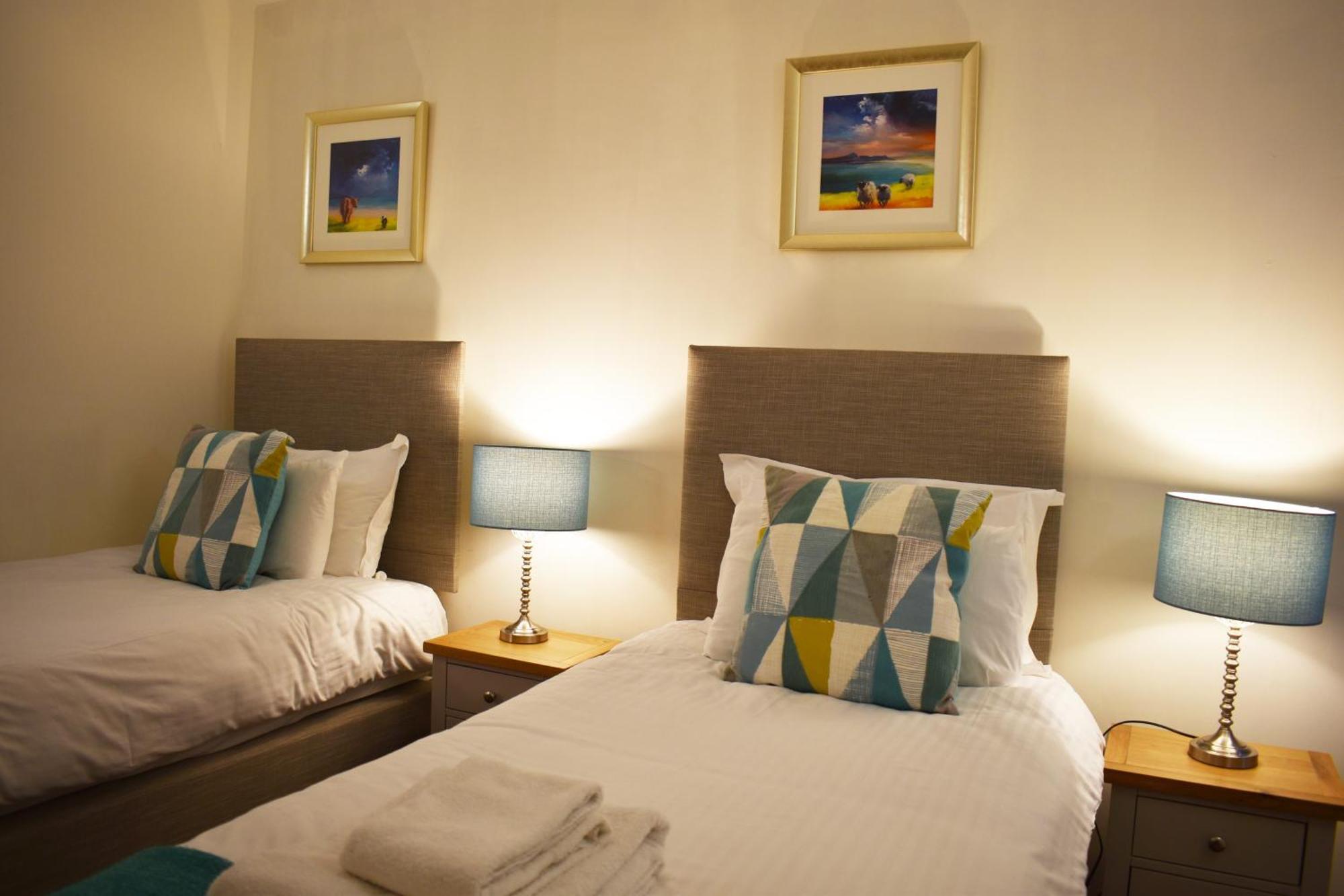 Highland Club Direct Apartment Fort Augustus Bagian luar foto